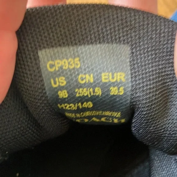 NWOB Coach Runner Hairy Suede Sneakers Shoes in Moss / Hairy Green Size 9B 39.5 - Picture 9 of 11